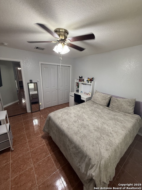 Image 39 of 43 For 6923 Grapevine