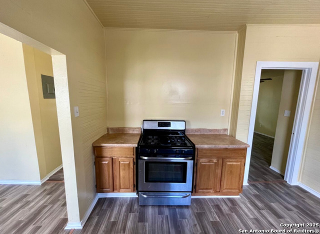 Image 8 of 14 For 1804 San Luis