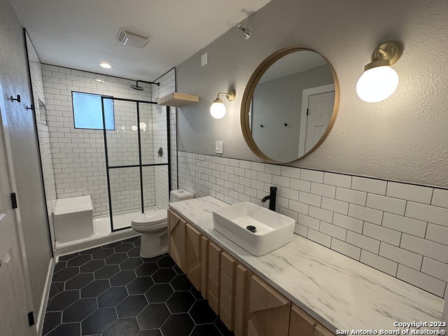 Image 22 of 24 For 7323 Snowden Rd  2303