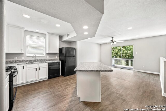 Image 19 of 45 For 122 Rush Haven F093