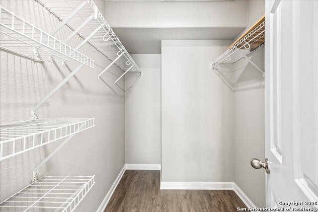 Image 25 of 45 For 122 Rush Haven F093