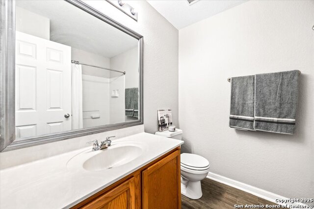 Image 27 of 45 For 122 Rush Haven F093