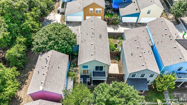 Image 38 of 45 For 122 Rush Haven F093