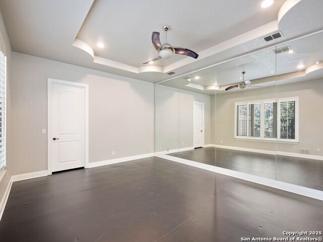 Image 41 of 50 For 202 Wellesley Loop