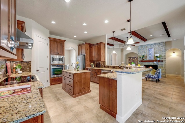 Image 13 of 46 For 847 Uluru  