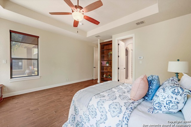 Image 20 of 46 For 847 Uluru  