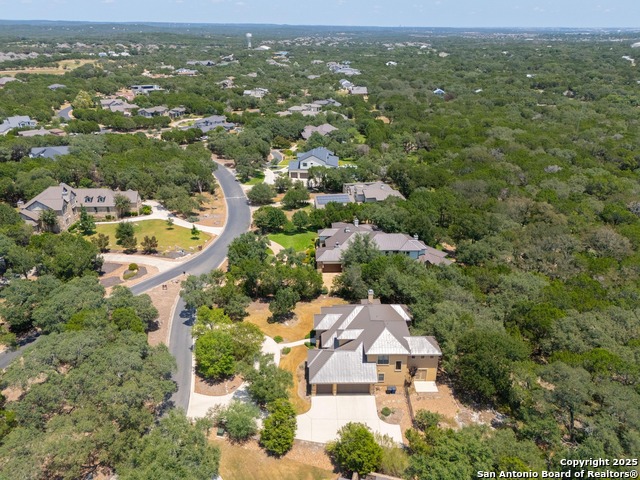 Image 45 of 46 For 847 Uluru  