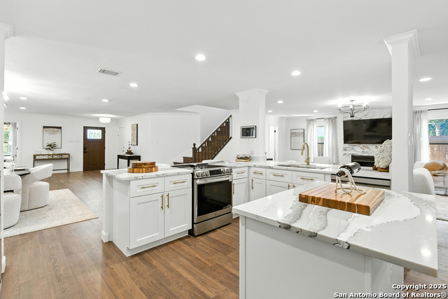 Image 11 of 41 For 2610 Melrose Canyon