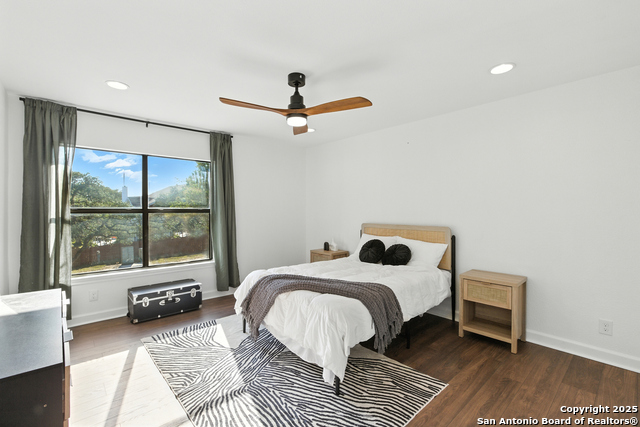 Image 31 of 41 For 2610 Melrose Canyon