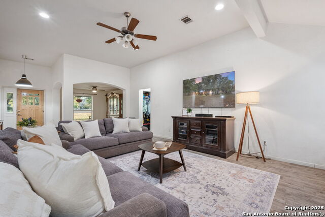 Image 12 of 69 For 368 Oak Hills