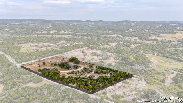 Image 47 of 69 For 368 Oak Hills