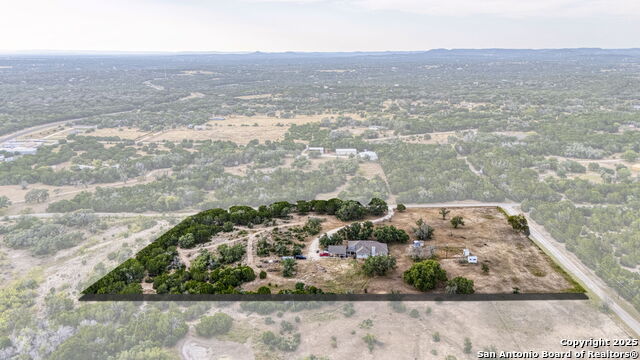 Image 53 of 69 For 368 Oak Hills
