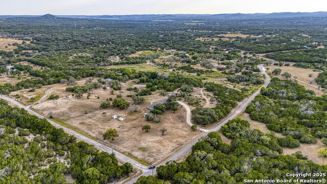 Image 60 of 69 For 368 Oak Hills