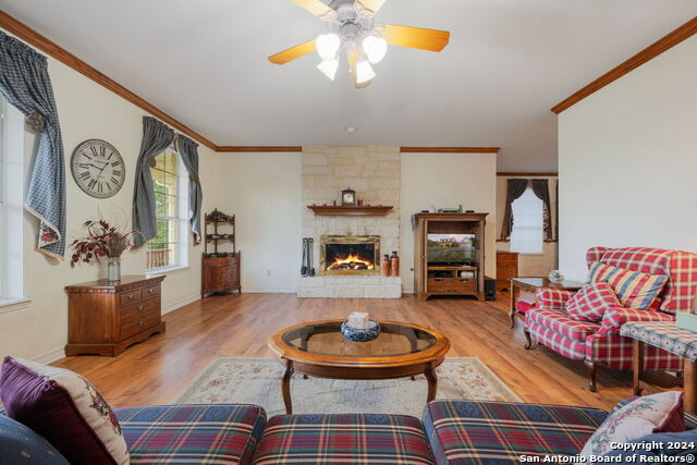 Image 10 of 53 For 108 Mountain View