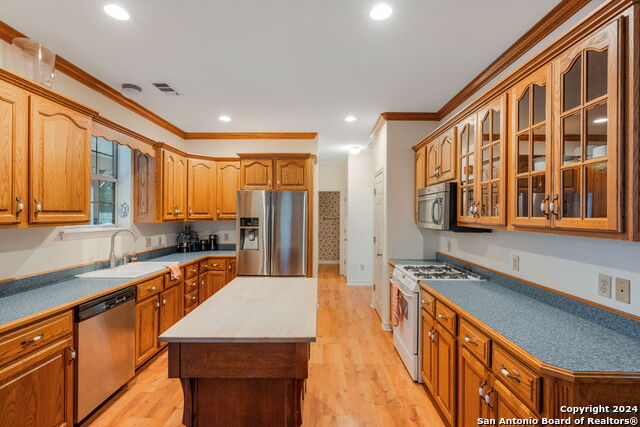 Image 16 of 53 For 108 Mountain View