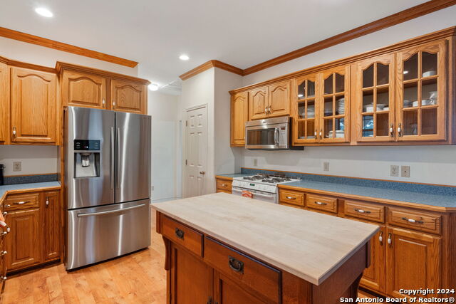 Image 17 of 53 For 108 Mountain View