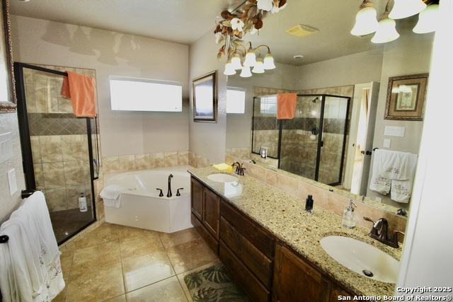 Image 41 of 58 For 15818 Lake Breeze