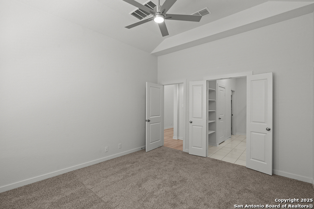 Image 21 of 48 For 9421 Chatside