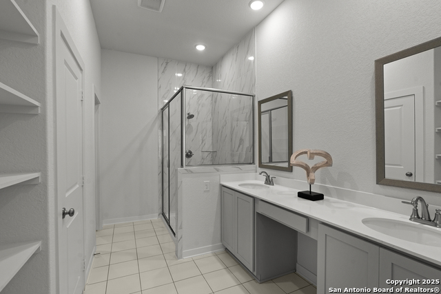 Image 22 of 48 For 9421 Chatside