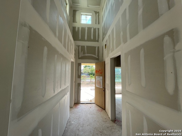 Image 5 of 48 For 9421 Chatside