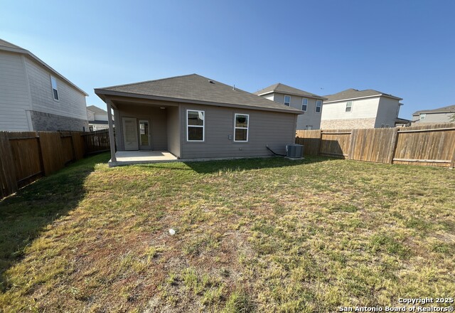 Image 2 of 11 For 9311 Bennett Frst