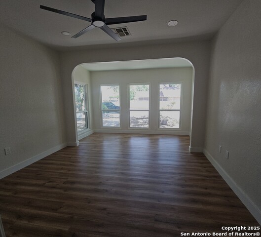 Image 11 of 16 For 12611 Sandtrap Street