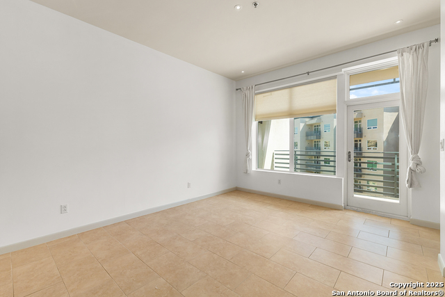 Image 14 of 27 For 17902 La Cantera Pkwy  406