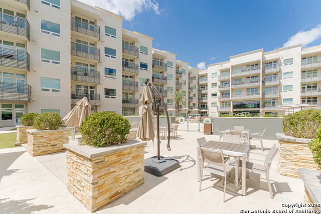 Image 26 of 27 For 17902 La Cantera Pkwy  406