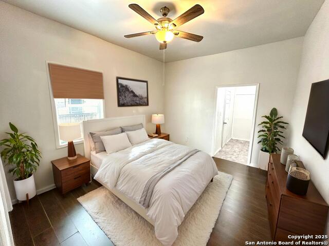 Image 15 of 21 For 1137 Ashby Pl W 4