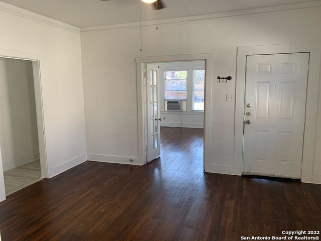 Image 9 of 10 For 1411 Magnolia Ave W