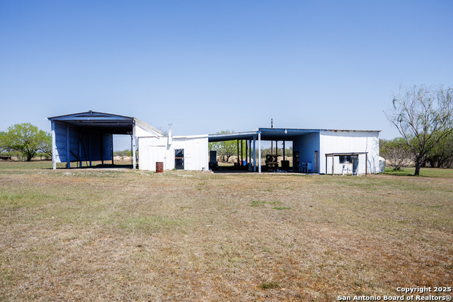 Image 21 of 27 For 641 Weber