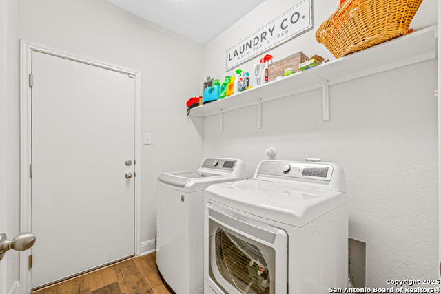 Image 22 of 28 For 9579 Bicknell Sedge