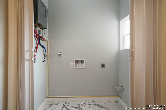 Image 24 of 29 For 603 Euclid Ave W