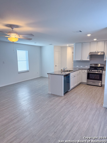 Image 5 of 24 For 14423 Alluvium