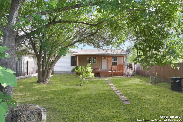 Image 17 of 17 For 727 John Adams Dr