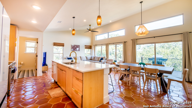 Details for 136 Woodridge, Canyon Lake, TX 78133