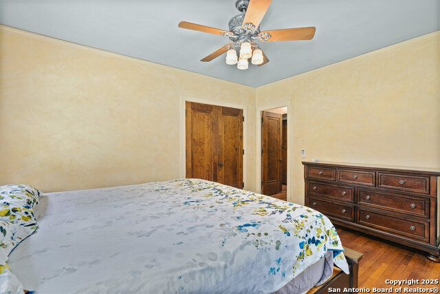 Image 25 of 50 For 5351 Fredericksburg