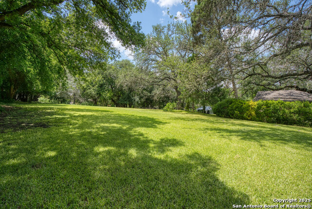 Image 37 of 50 For 5351 Fredericksburg