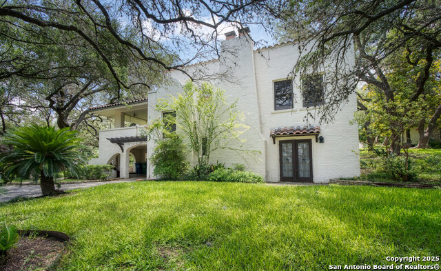 Image 43 of 50 For 5351 Fredericksburg