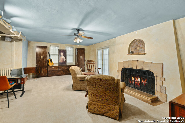 Image 8 of 50 For 5351 Fredericksburg