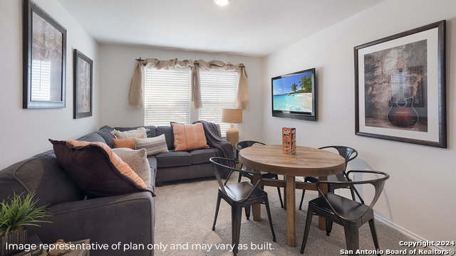 Image 25 of 41 For 718 Bellamy Dr
