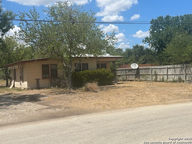 Details for 000 Walnut-willow, Jourdanton, TX 78026