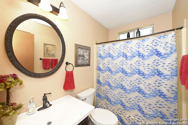 Image 17 of 19 For 11403 Jarbo Pass