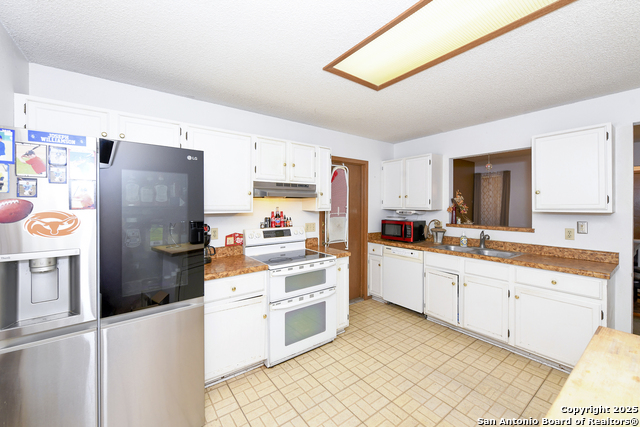 Image 9 of 19 For 11403 Jarbo Pass