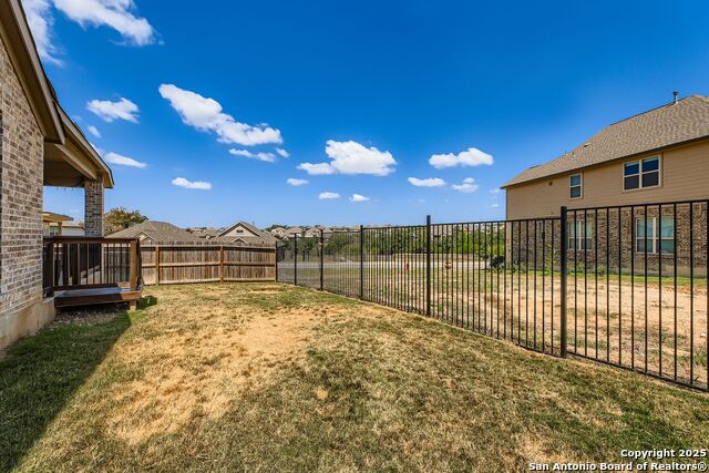 Image 28 of 28 For 3058 Mckinnie Park