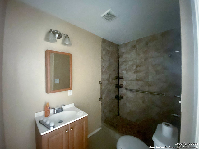 Image 6 of 14 For 325 Belden