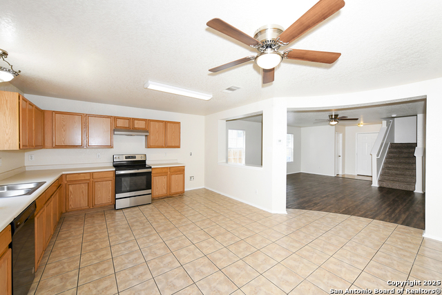 Image 13 of 33 For 30 Knights Peak