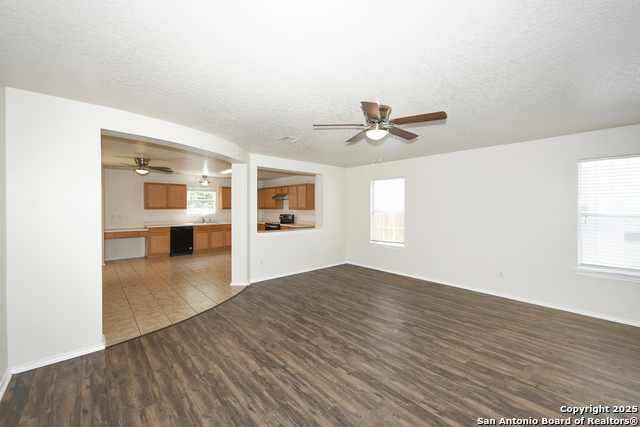 Image 7 of 33 For 30 Knights Peak