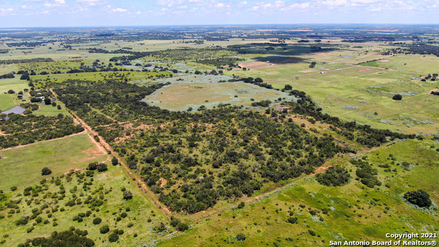Details for 6032 (lot 9) Cr 405, Floresville, TX 78114