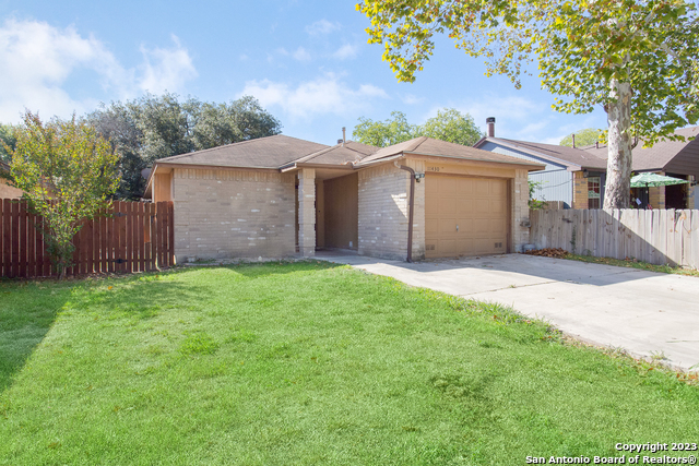 Listing photo id 0 for 11430 Potter Valley